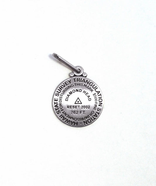 Diamond Head, Hawaii benchmark zipper pull