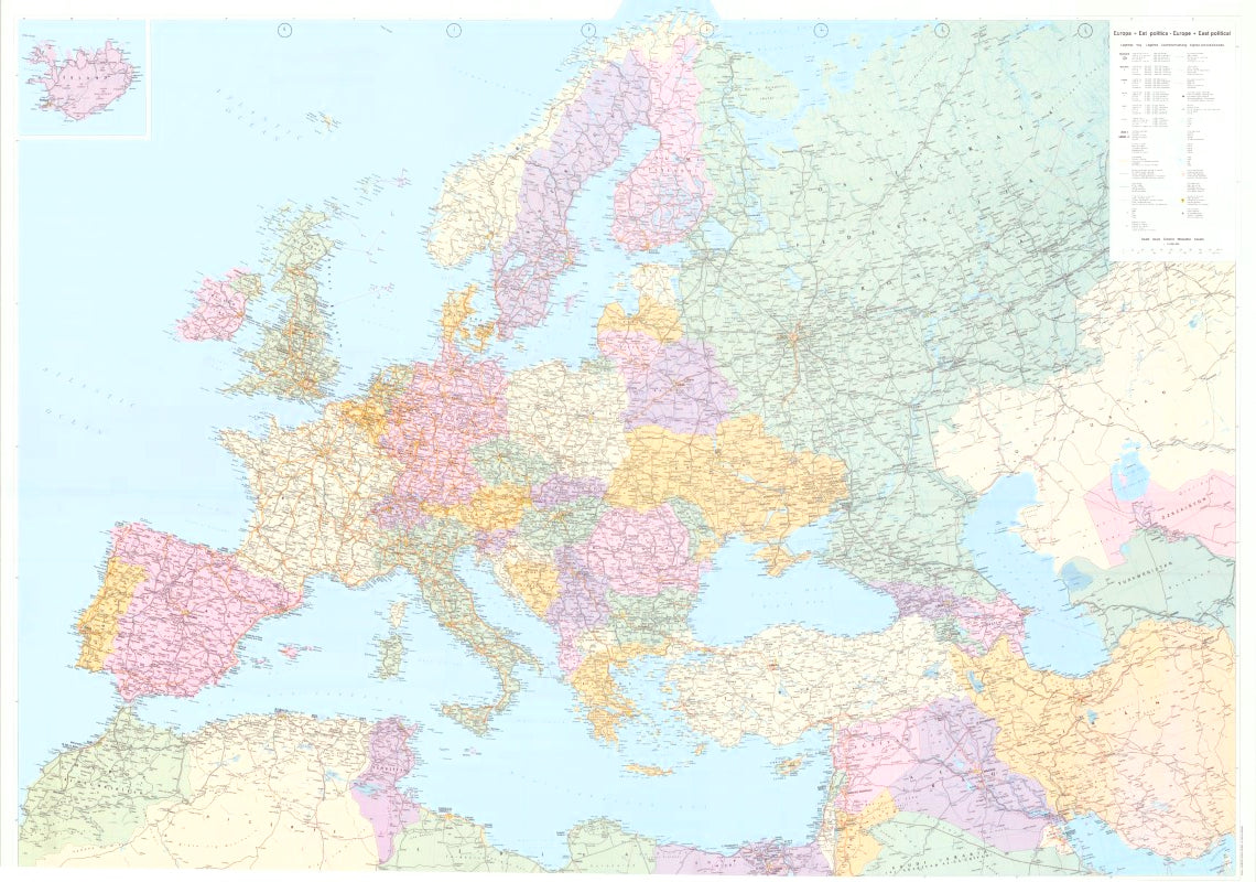 Europa + est politica = Europe + east political